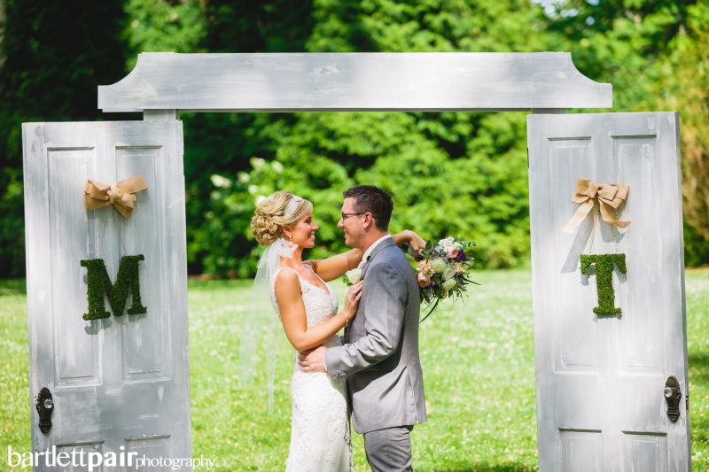 rustic wedding bride and groom