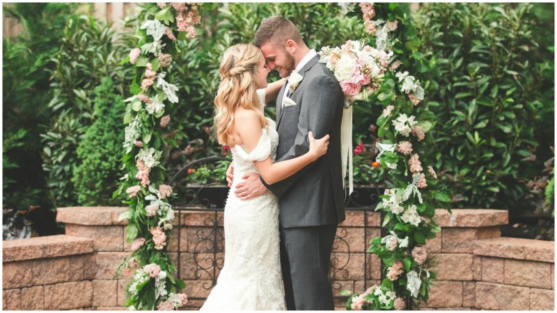 Rustic Bride and Groom