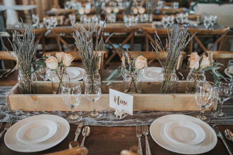 Rustic Maine Wedding, This old truck held a lot of old memo…