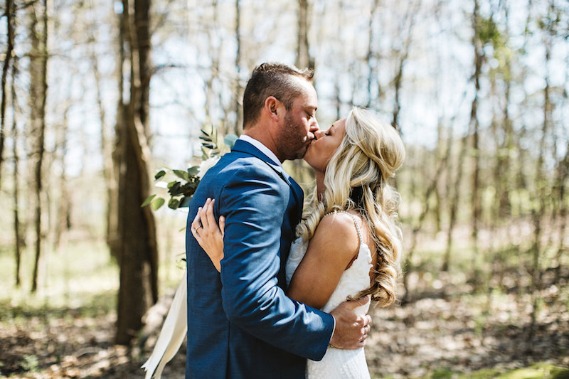 First look wedding photos