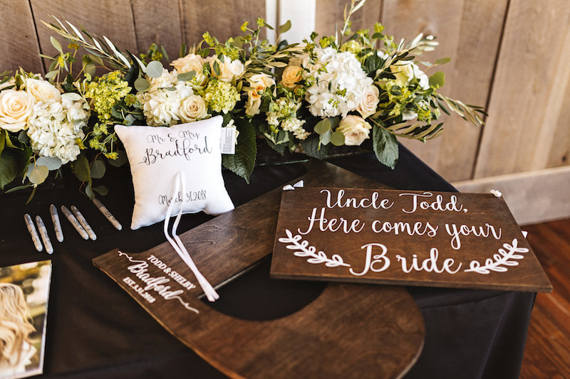 Guest book table at barn wedding at Spring Creek Ranch in Tennessee