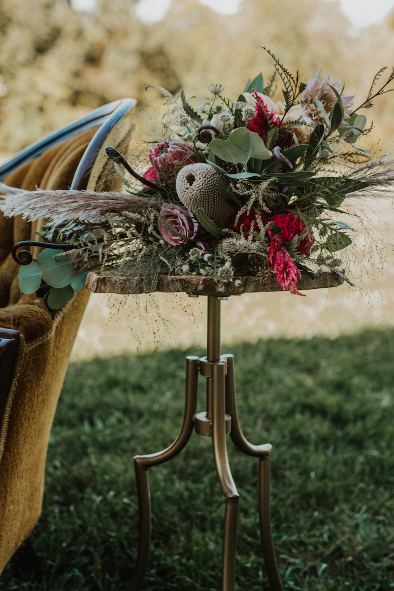 Rustic wedding flowers