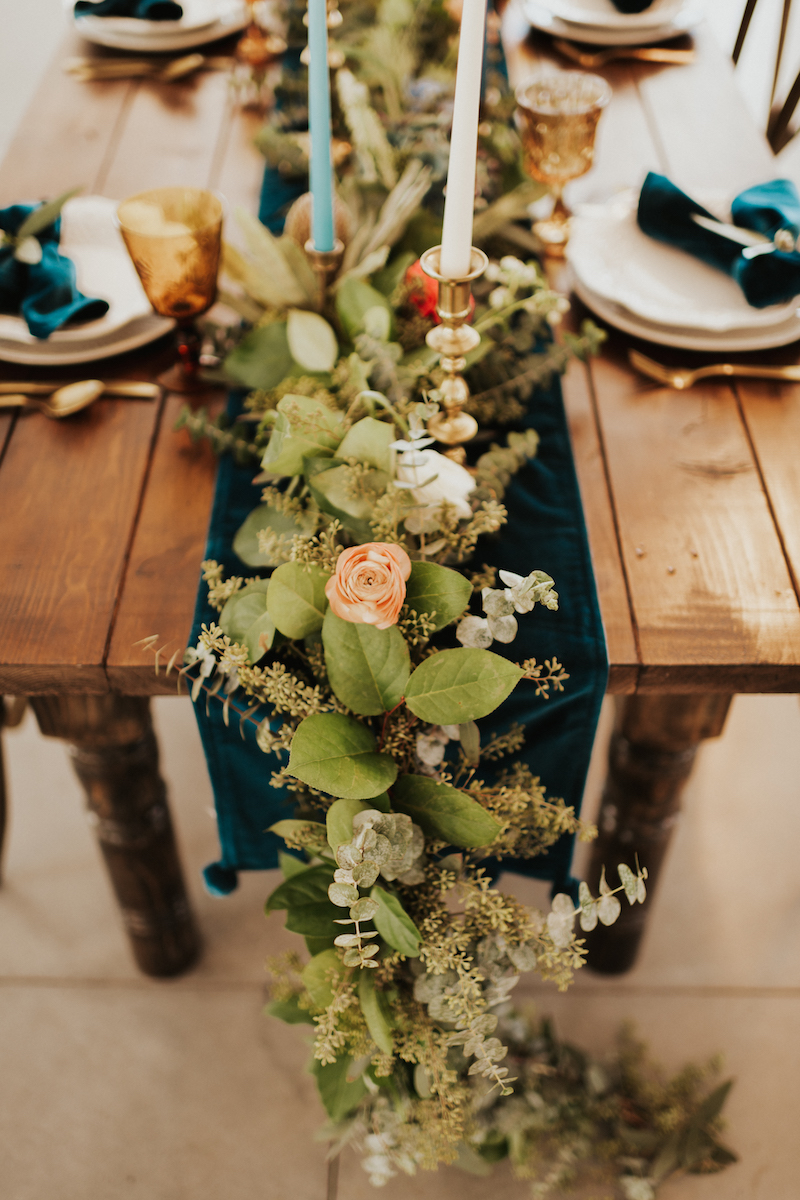 Rustic wedding table decorations