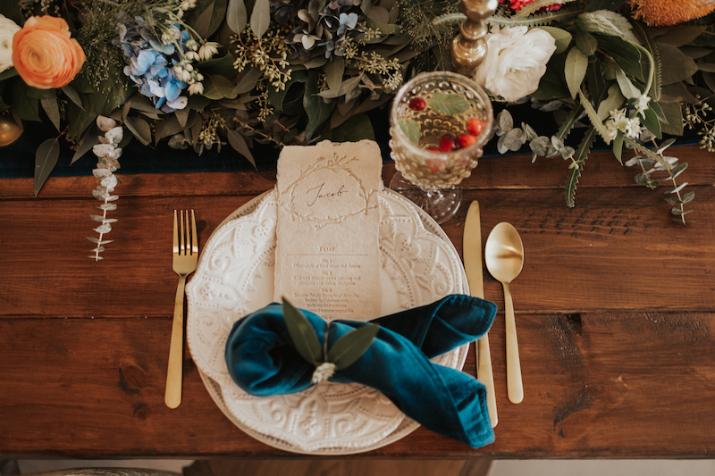 Rustic wedding place settings